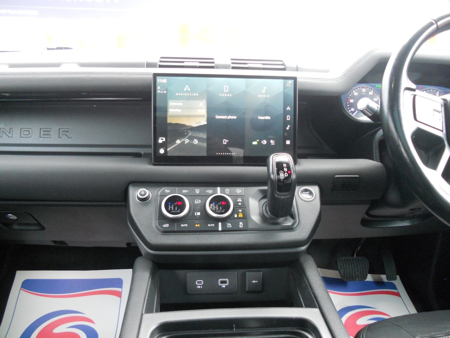 Used Land Rover Defender 2022 for sale - 77282982: Photo 17