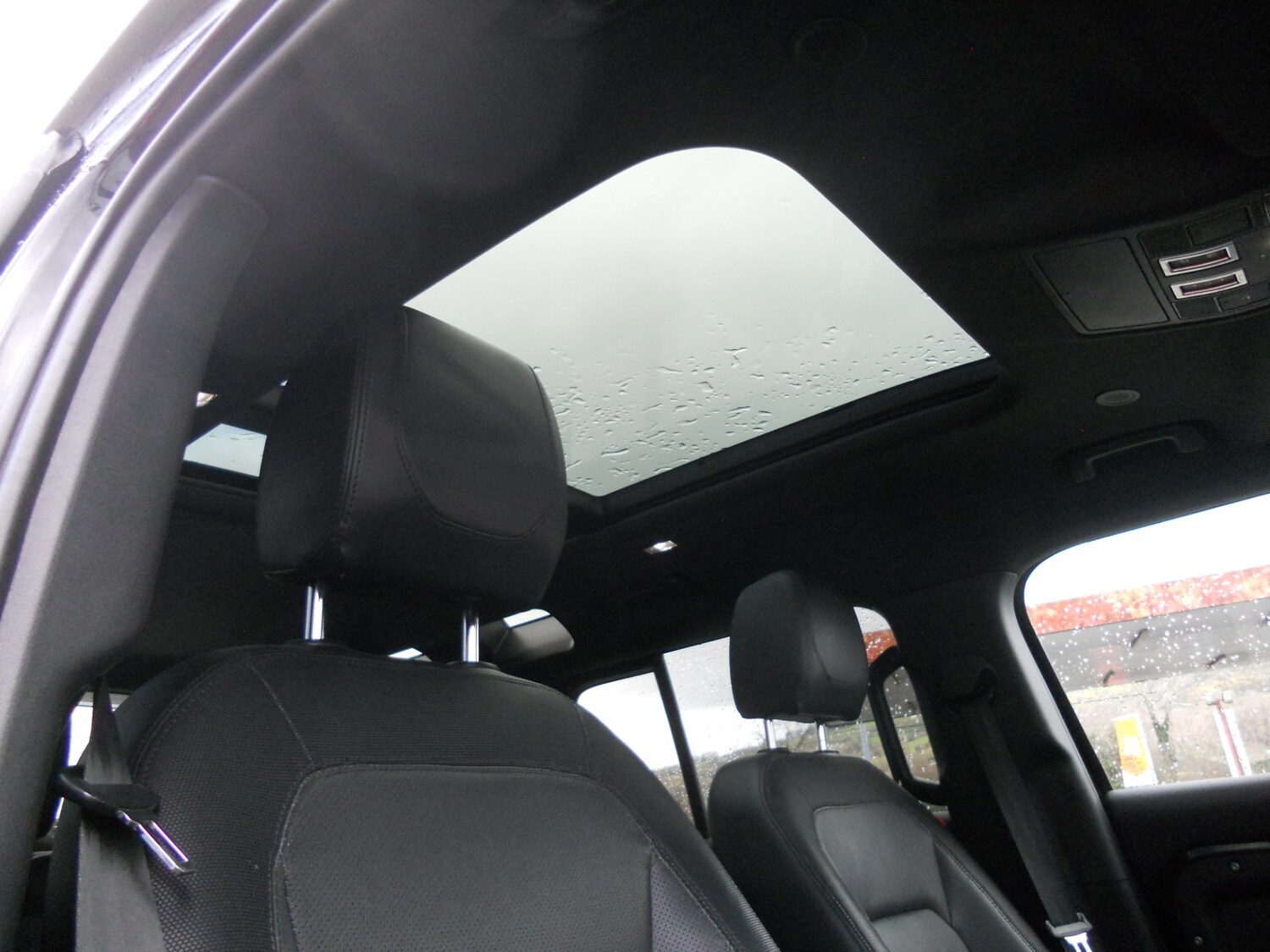 Used Land Rover Defender 2022 for sale - 77282982: Photo 32