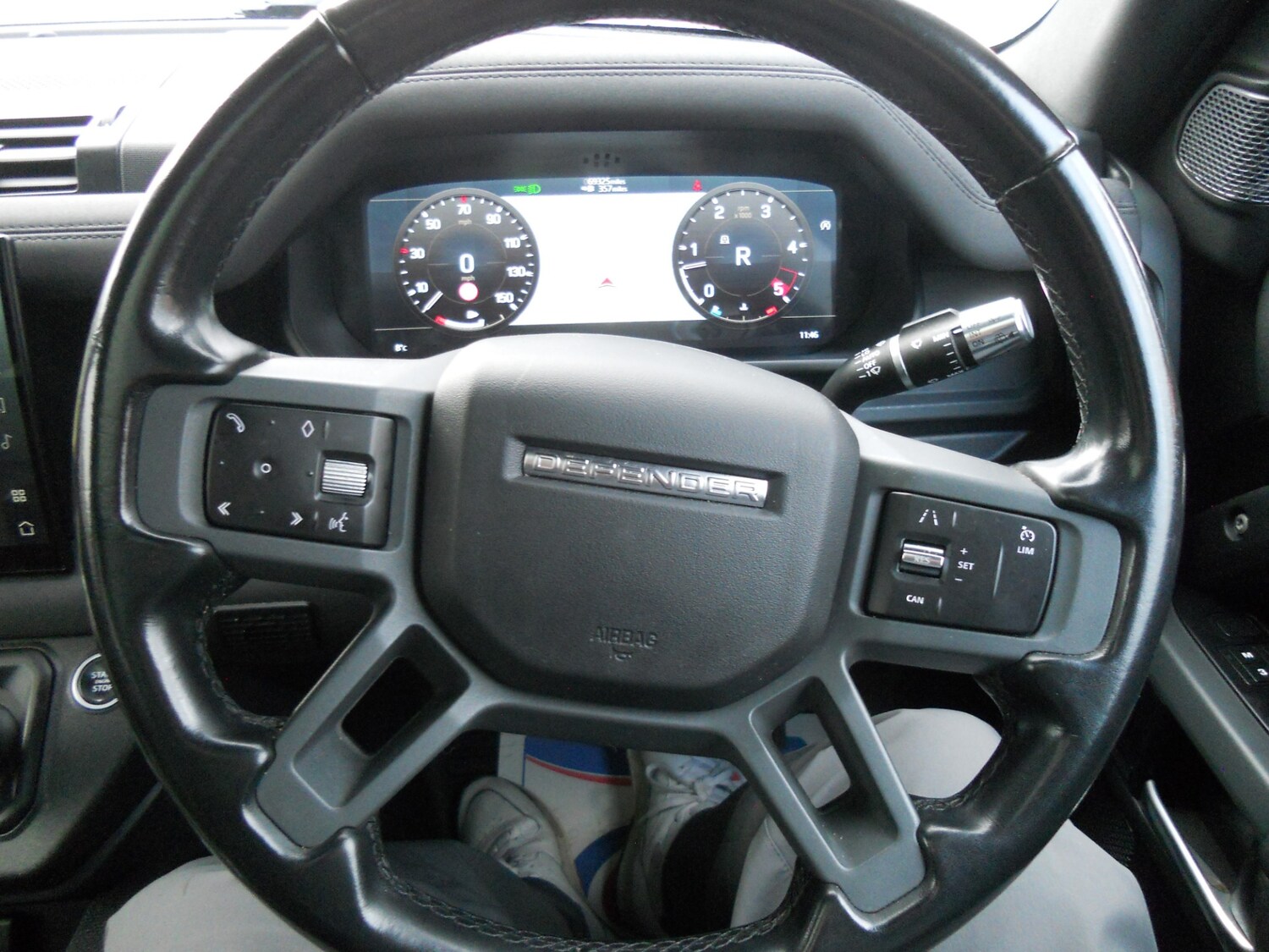 Used Land Rover Defender 2022 for sale - 77282982: Photo 37