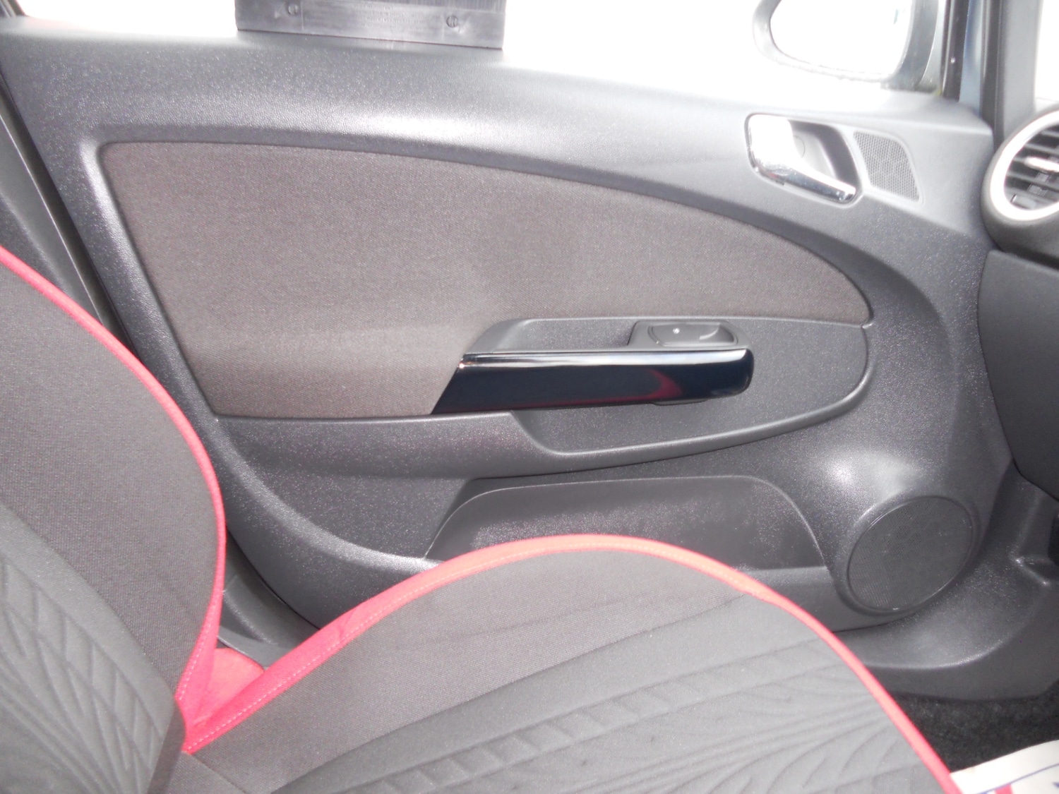 Used Vauxhall Corsa 2011 for sale - 77234010: Photo 14