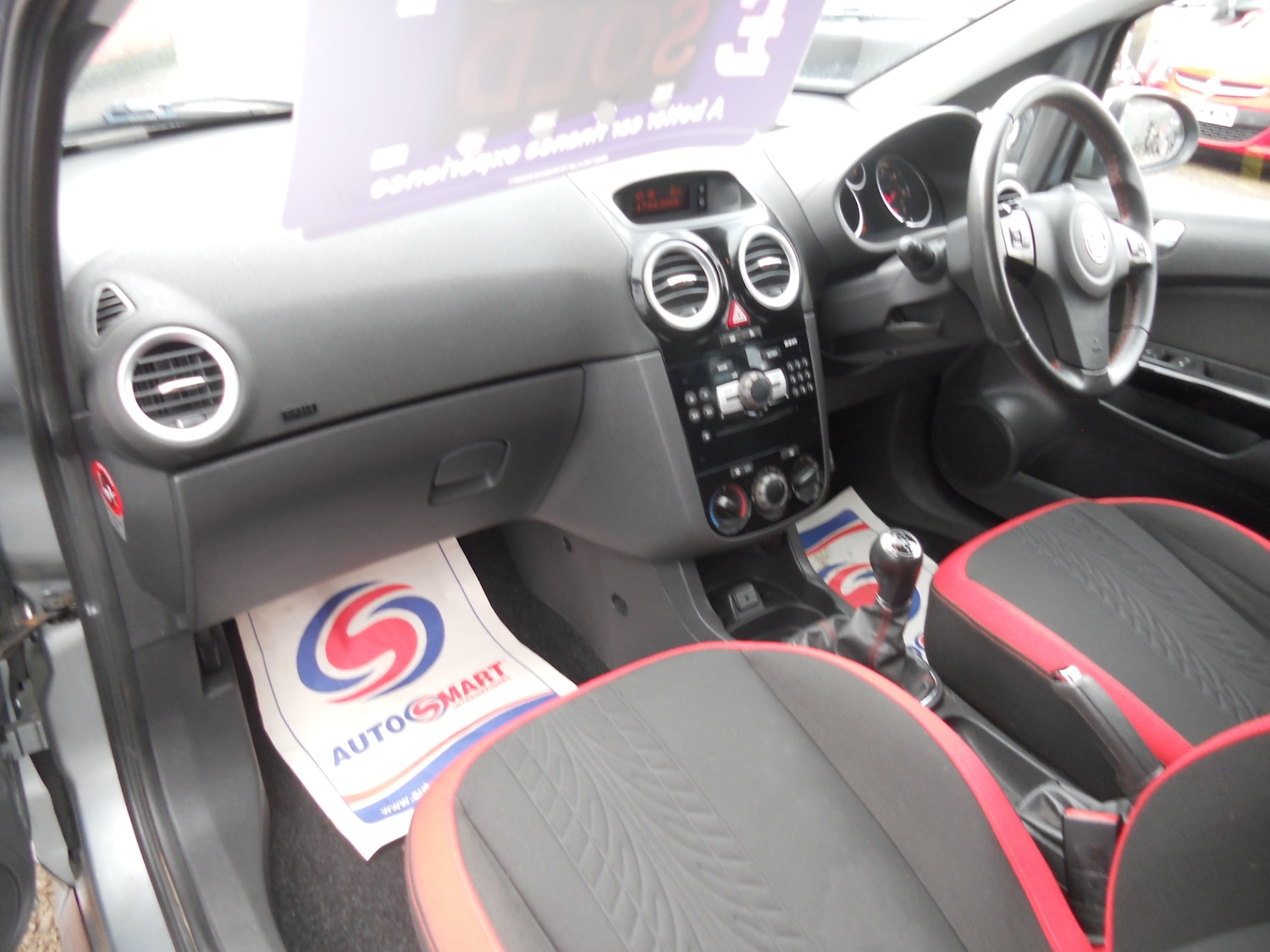 Used Vauxhall Corsa 2011 for sale - 77234010: Photo 24