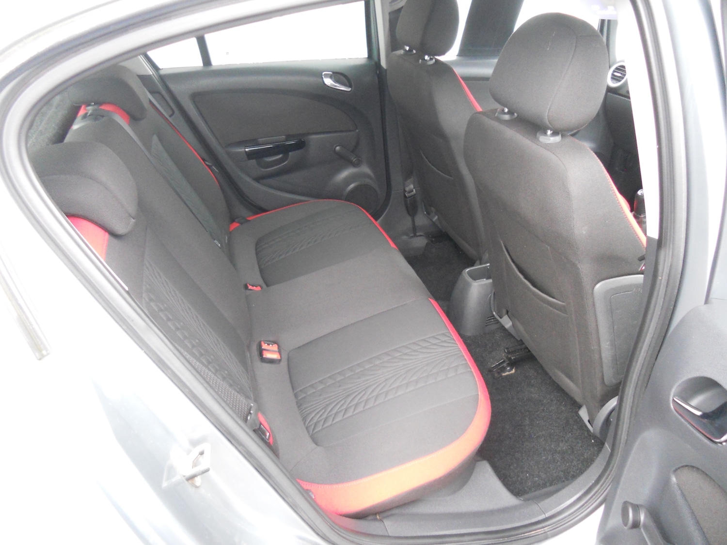 Used Vauxhall Corsa 2011 for sale - 77234010: Photo 7