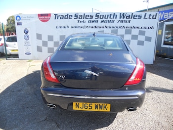 Used Jaguar XJ 2015 for sale - 75982082: Photo