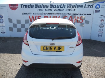 Used Ford Fiesta 2015 for sale - 79161581: Photo