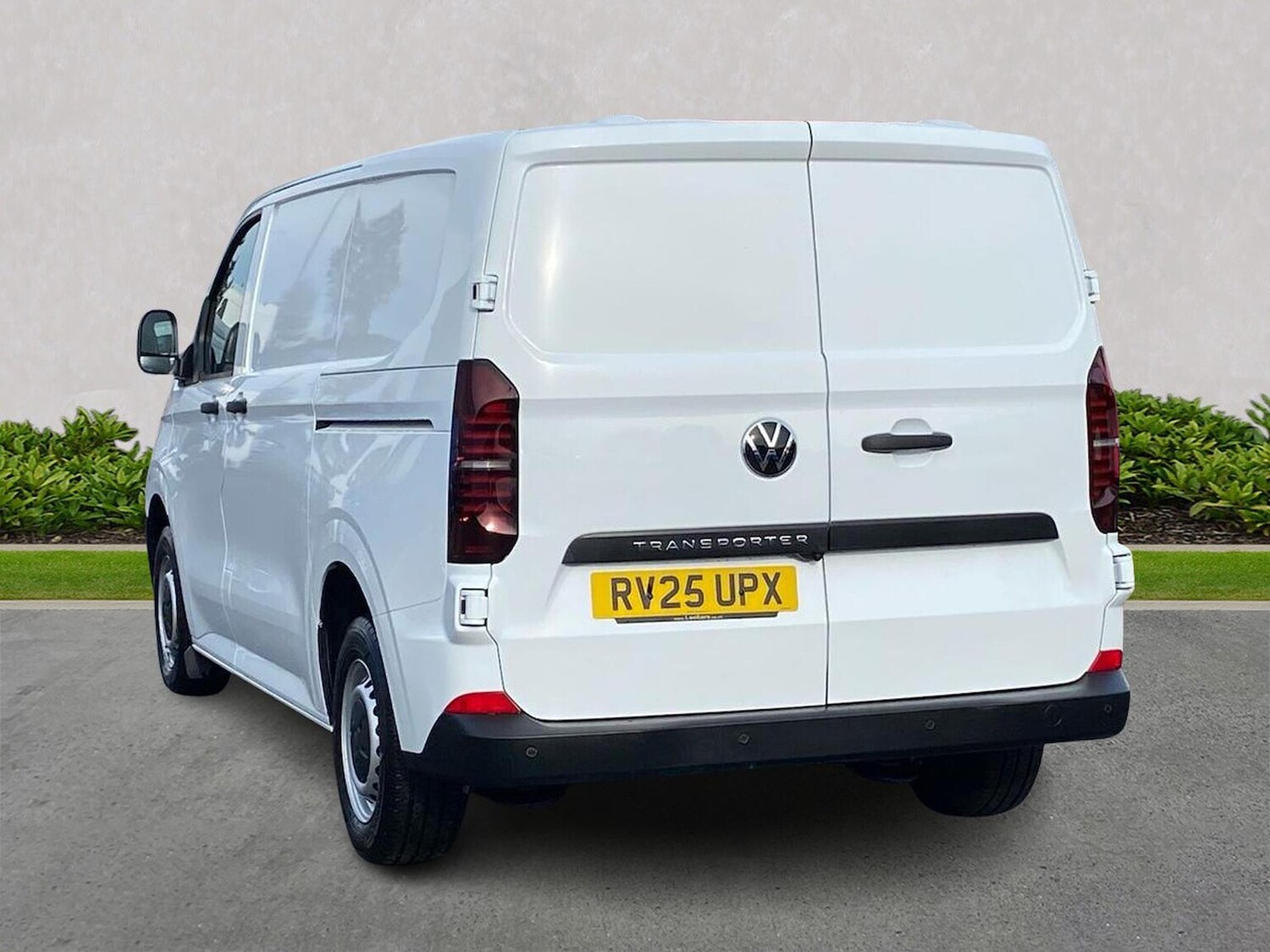Used Volkswagen Transporter 2025 for sale - 76413952: Photo 3