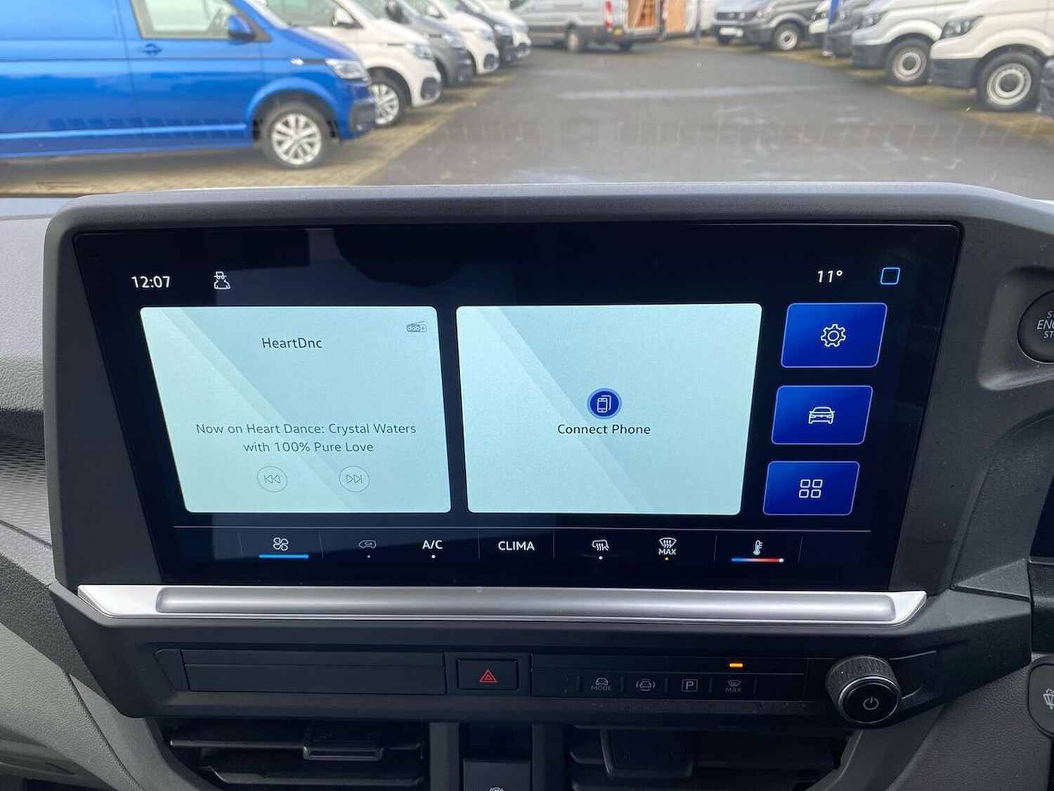 Used Volkswagen Transporter 2025 for sale - 76413952: Photo 9