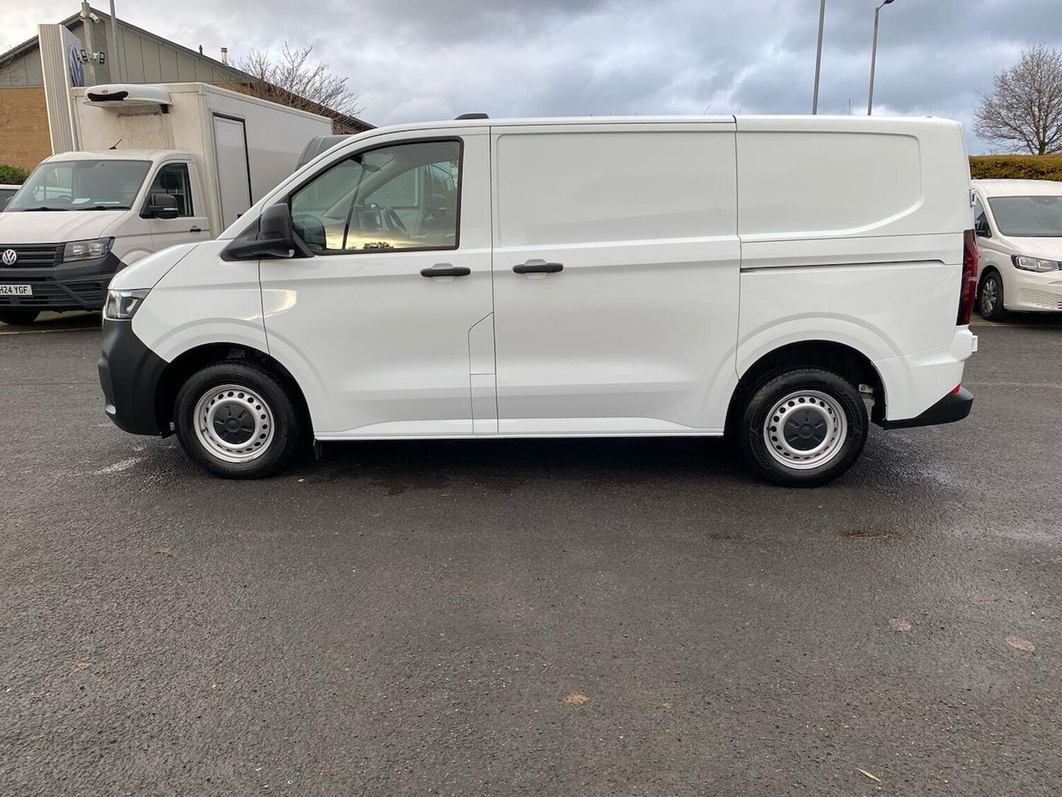 Used Volkswagen Transporter 2025 for sale - 76497287: Photo 26