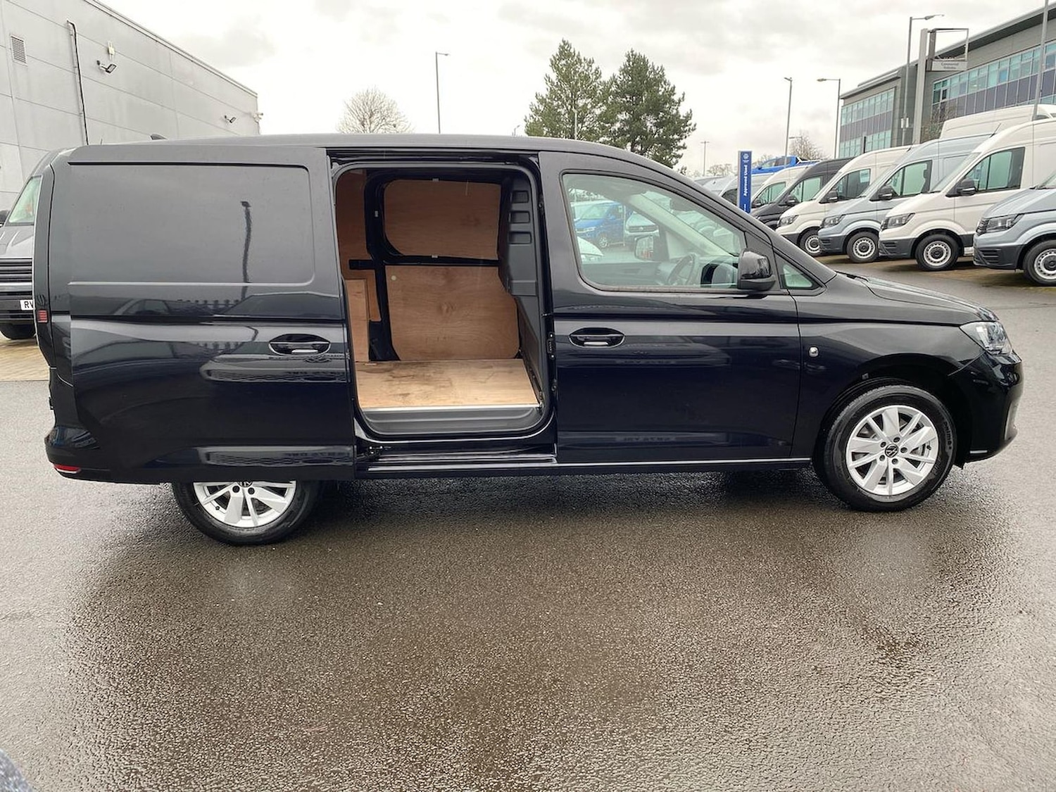 Used Volkswagen Caddy Maxi 2025 for sale - 78144513: Photo 28