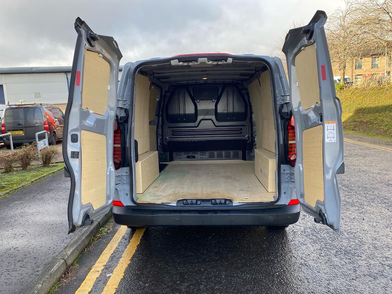 Used Volkswagen Transporter 2025 for sale - 77488642: Photo 27