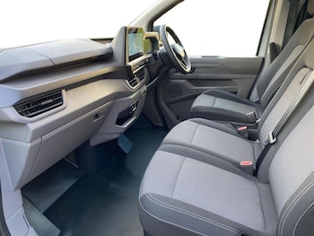 Used Volkswagen Transporter 2025 for sale - 77488642: Photo