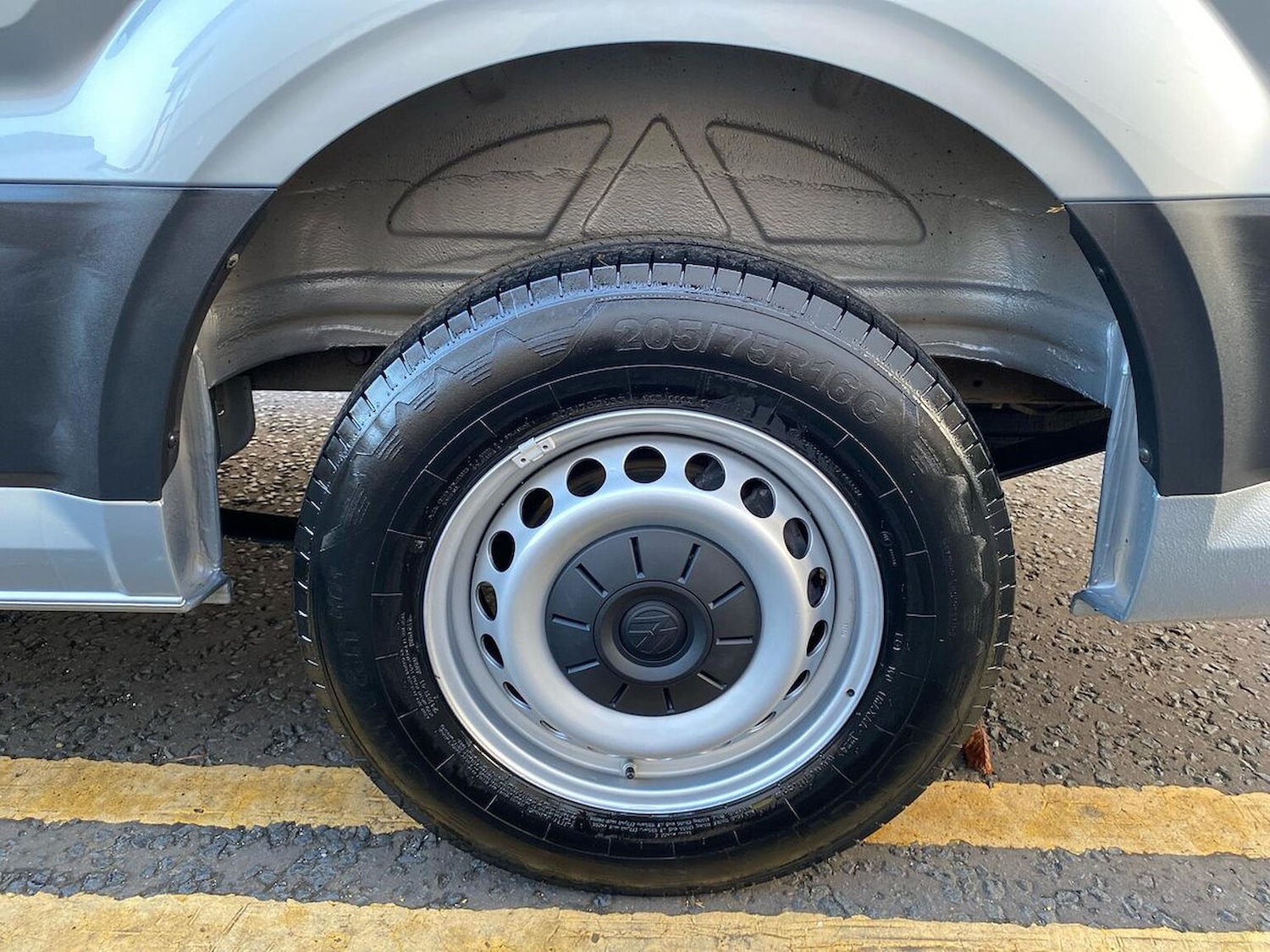 Used Volkswagen Crafter 2024 for sale - 76735601: Photo 5