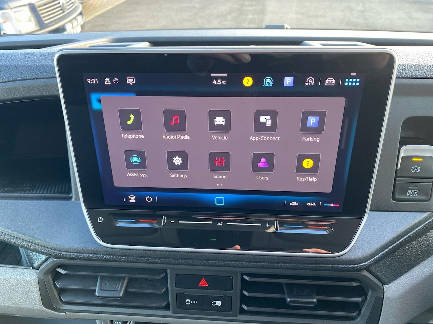 Used Volkswagen Crafter 2024 for sale - 76578335: Photo 9