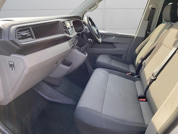 Used Volkswagen Transporter 2024 for sale - 75498016: Photo