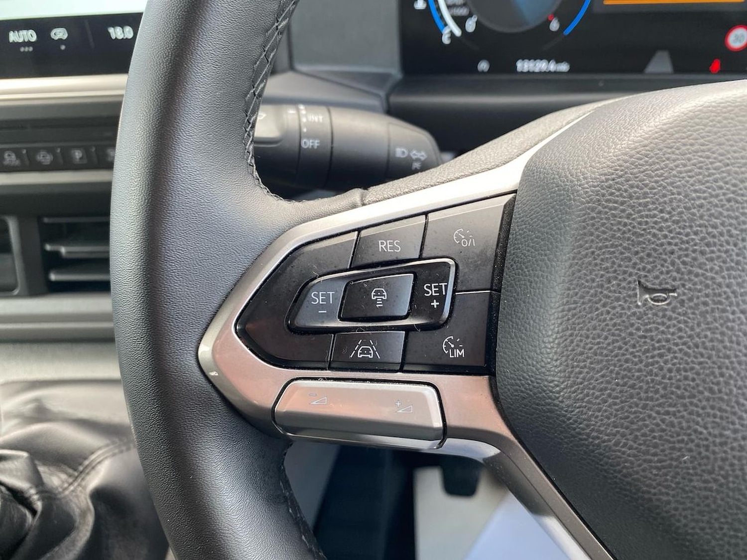 Used Volkswagen Transporter 2025 for sale - 78195401: Photo 21