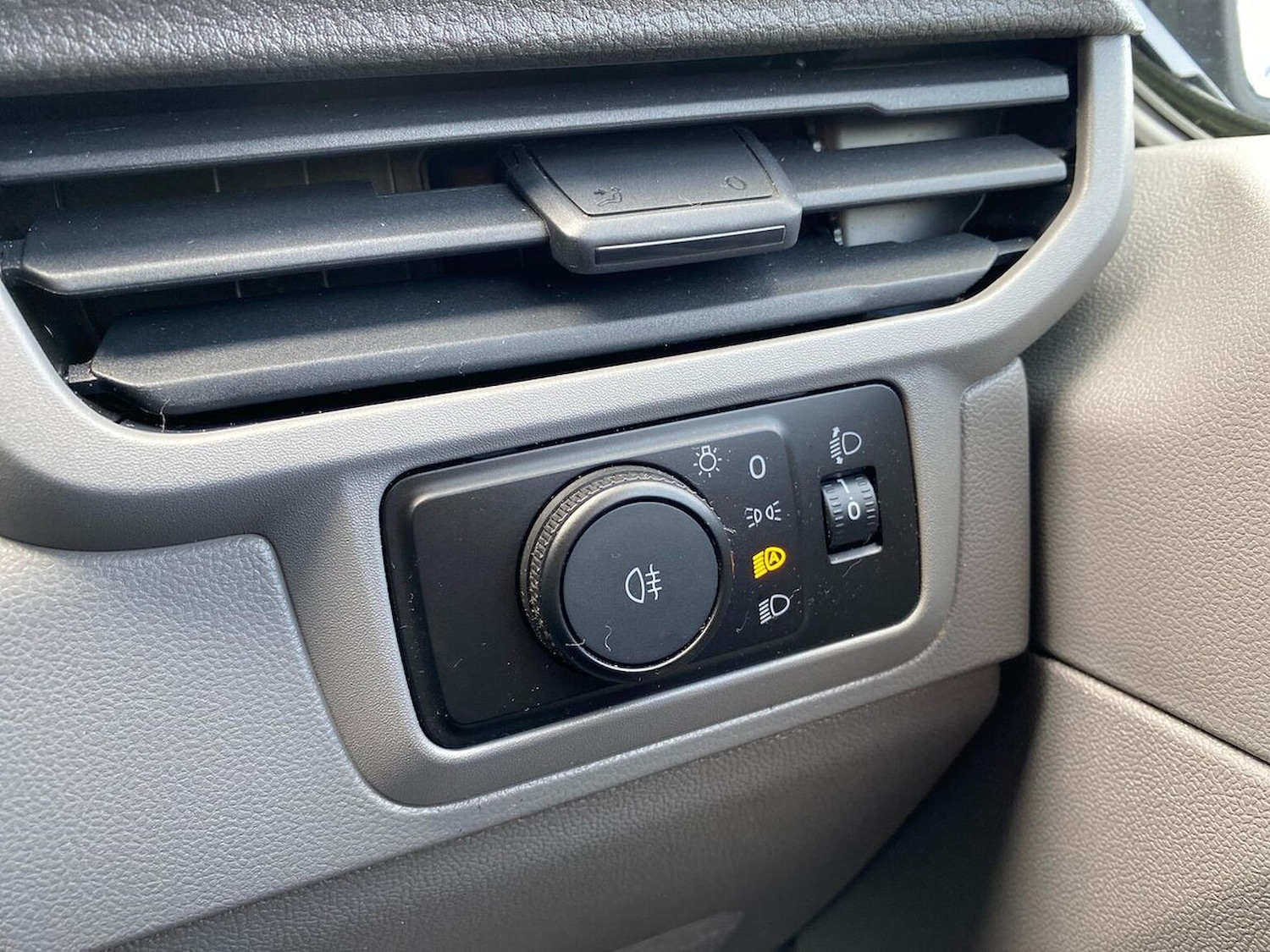 Used Volkswagen Transporter 2025 for sale - 78195401: Photo 25