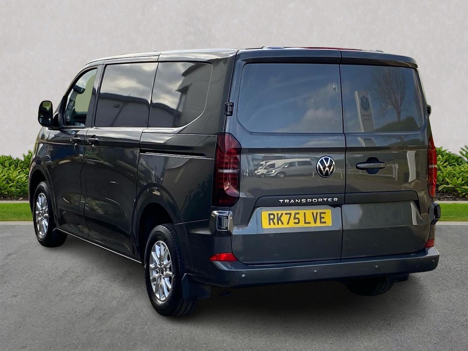 Used Volkswagen Transporter 2025 for sale - 78195401: Photo 5