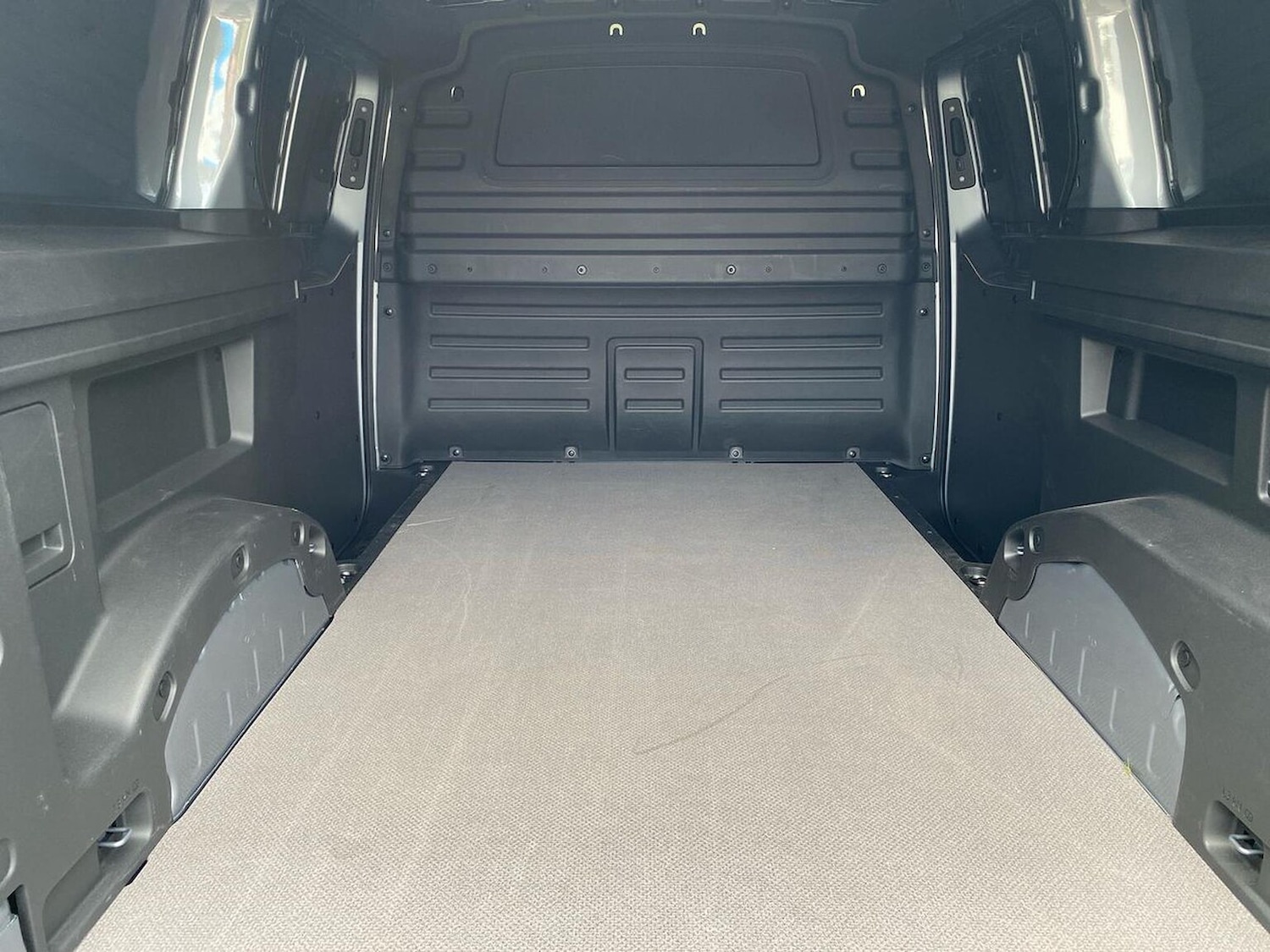 Used Volkswagen ID.Buzz 2024 for sale - 76918929: Photo 11