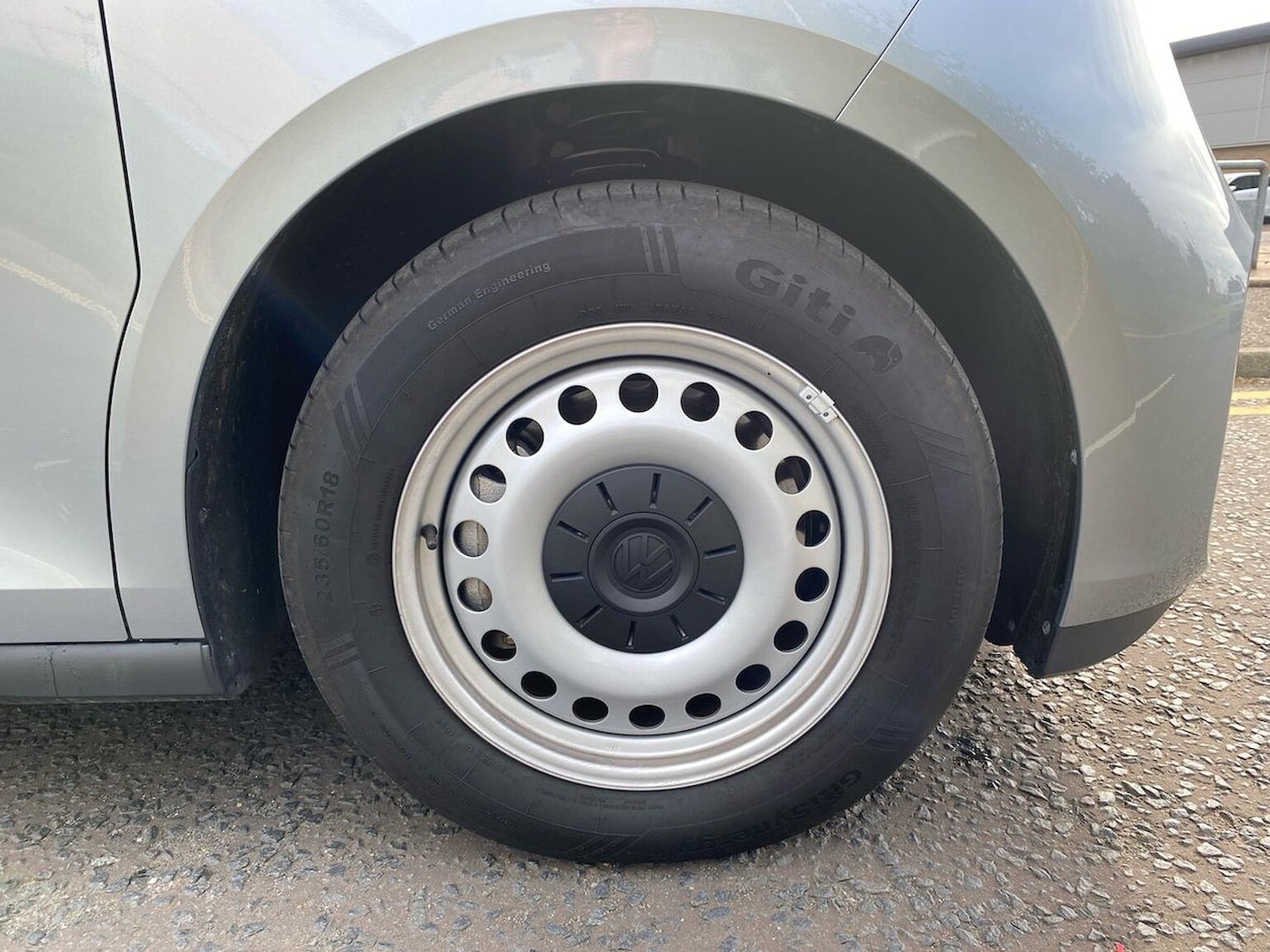 Used Volkswagen ID.Buzz 2024 for sale - 76918929: Photo 22