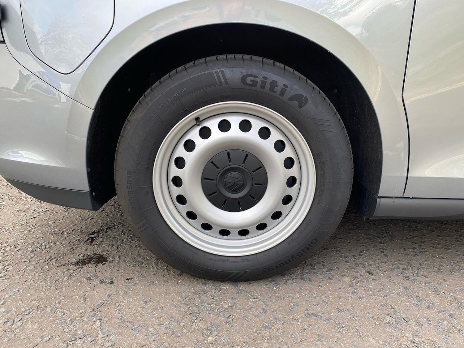 Used Volkswagen ID.Buzz 2024 for sale - 76918929: Photo 23