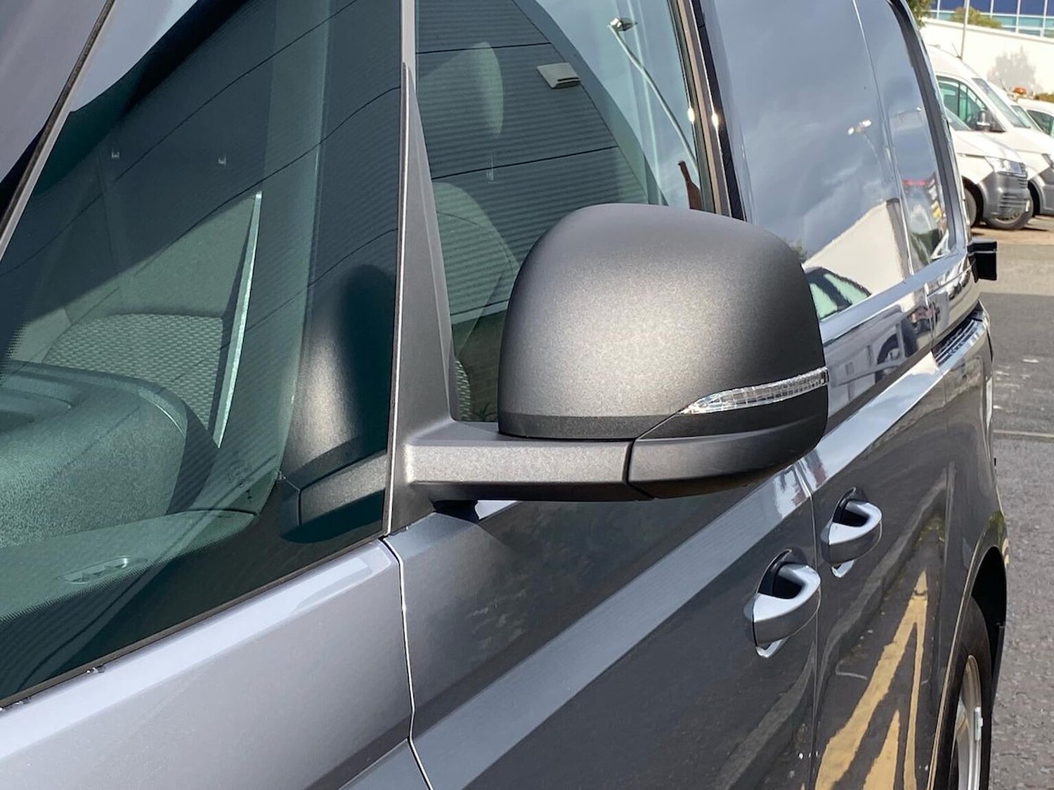 Used Volkswagen ID.Buzz 2024 for sale - 76918929: Photo 26