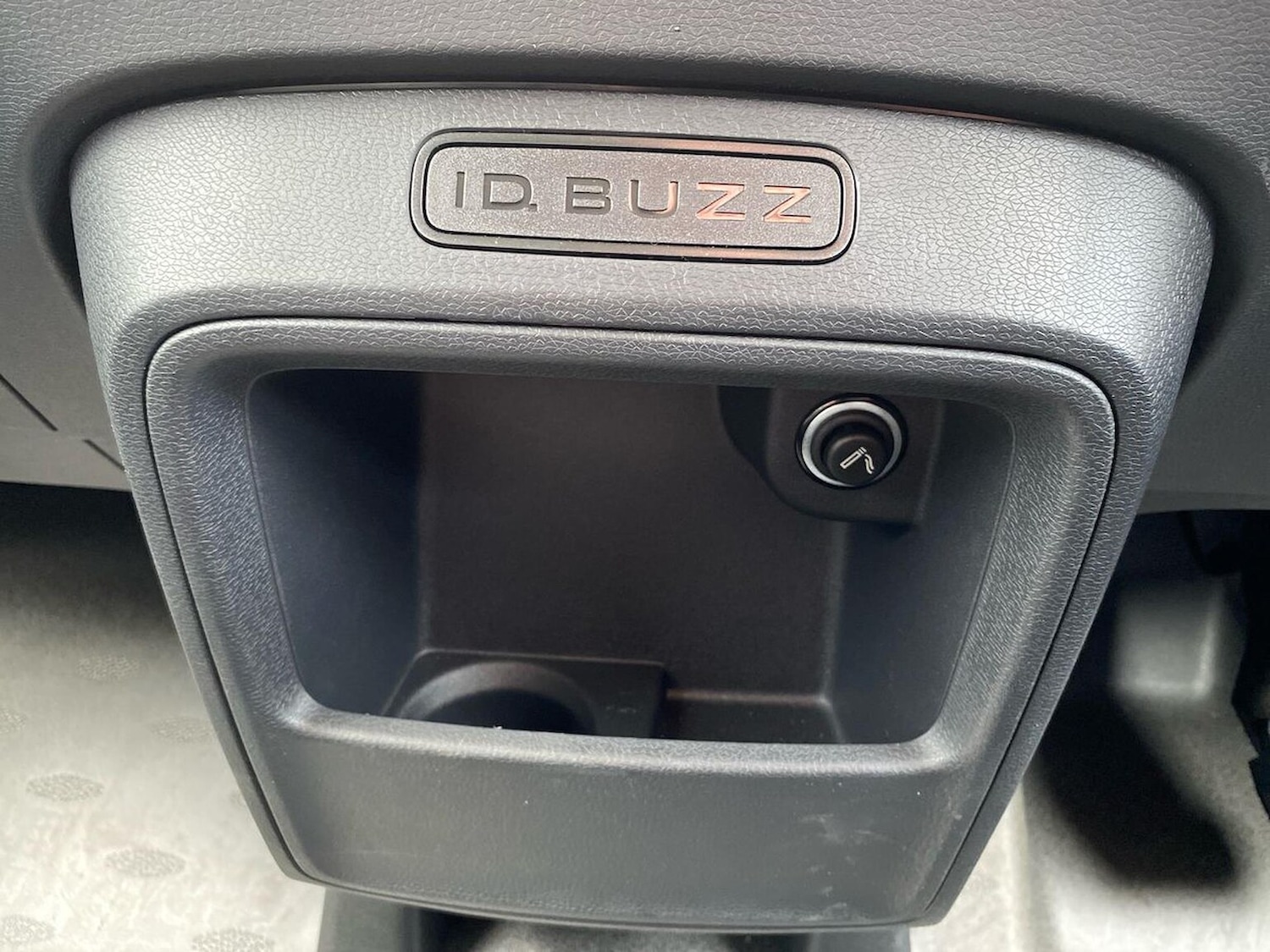 Used Volkswagen ID.Buzz 2024 for sale - 76918929: Photo 31