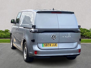 Used Volkswagen ID.Buzz 2024 for sale - 76918929: Photo