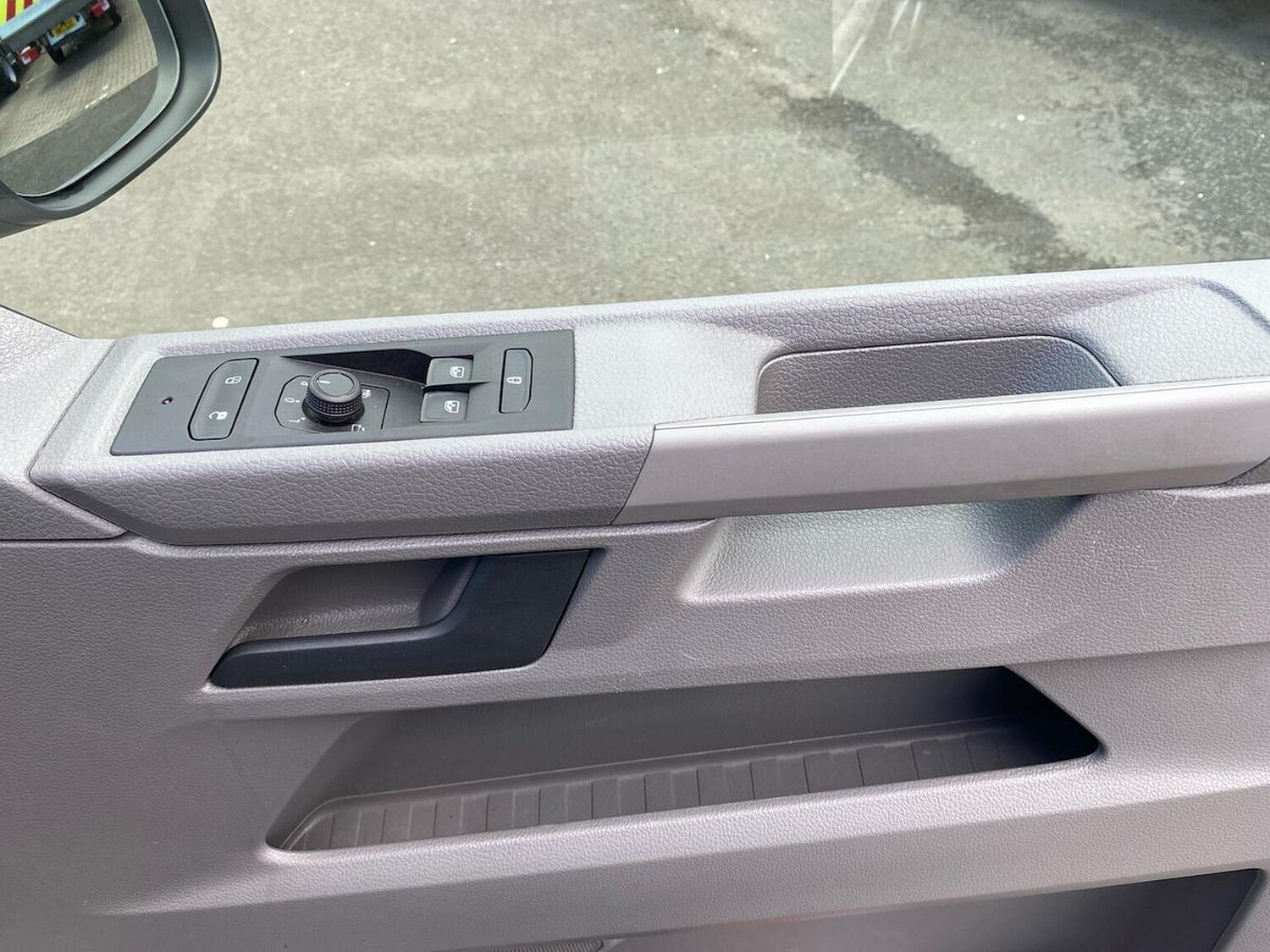 Used Volkswagen Transporter 2024 for sale - 76918949: Photo 14