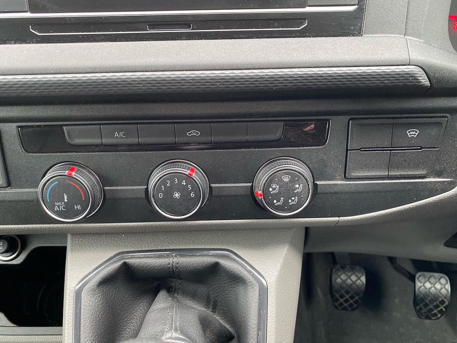 Used Volkswagen Transporter 2024 for sale - 76181425: Photo 15