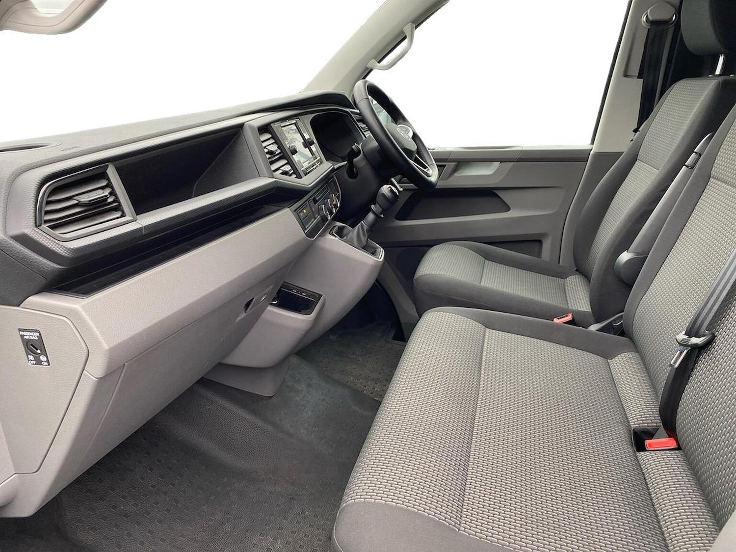 Used Volkswagen Transporter 2024 for sale - 76181425: Photo 2