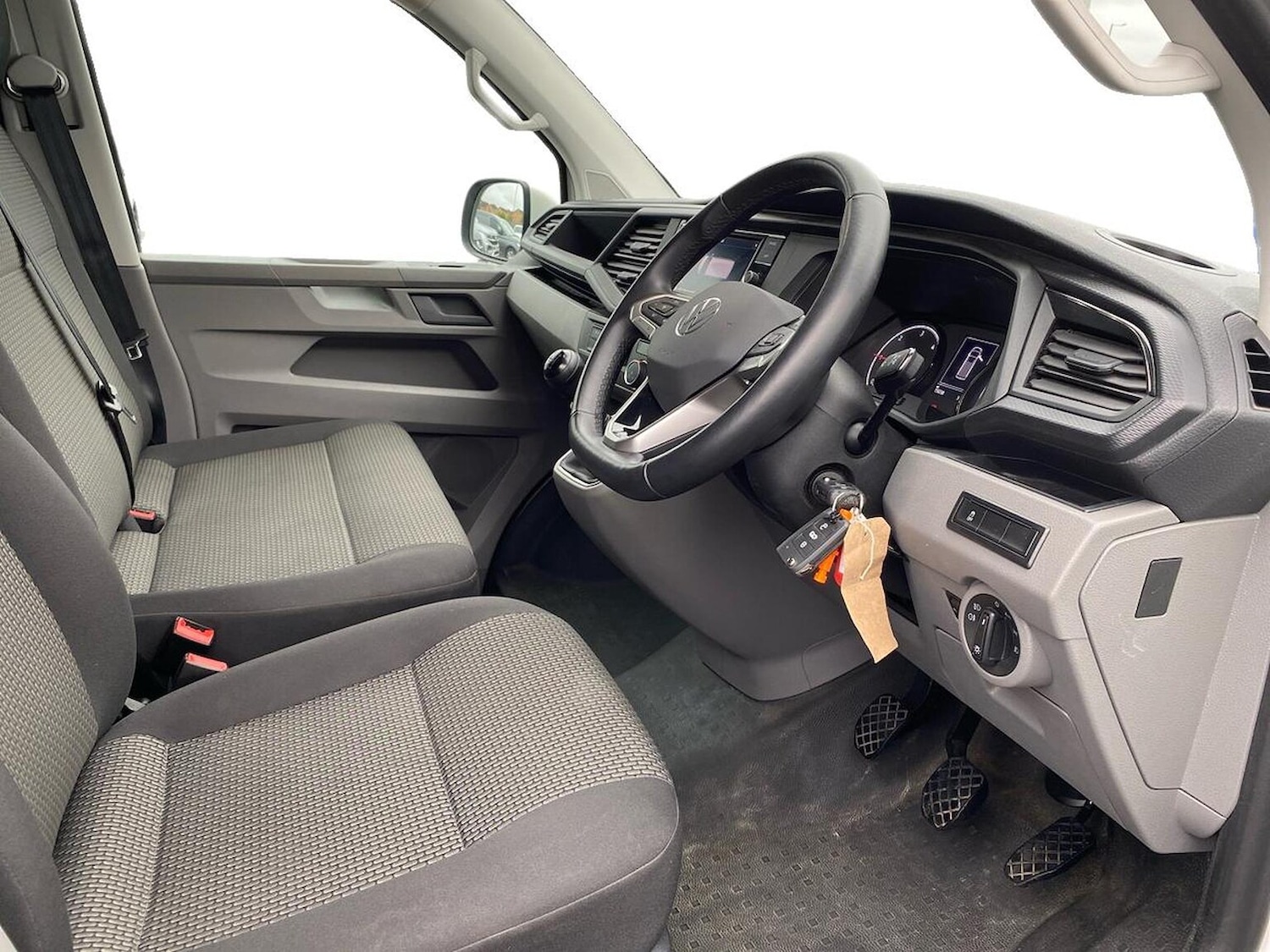 Used Volkswagen Transporter 2024 for sale - 76181425: Photo 6