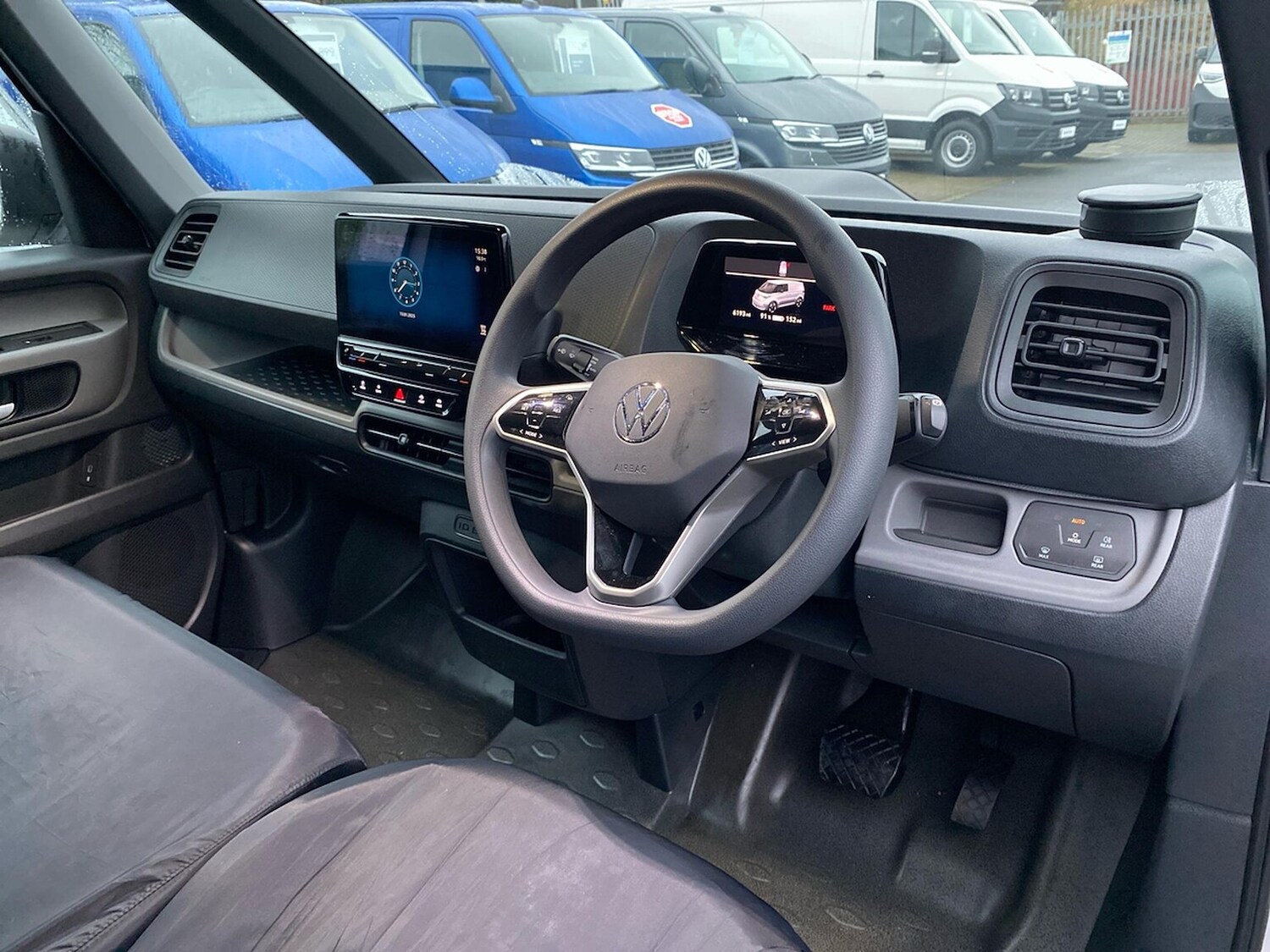 Used Volkswagen ID.Buzz 2024 for sale - 77488734: Photo 12