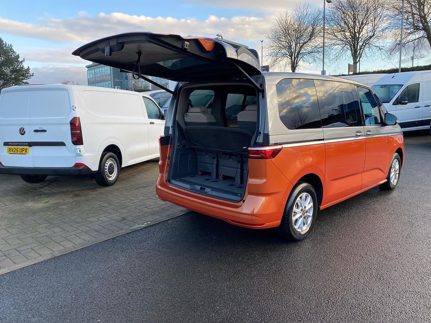 Used Volkswagen Multivan 2025 for sale - 76693438: Photo 24