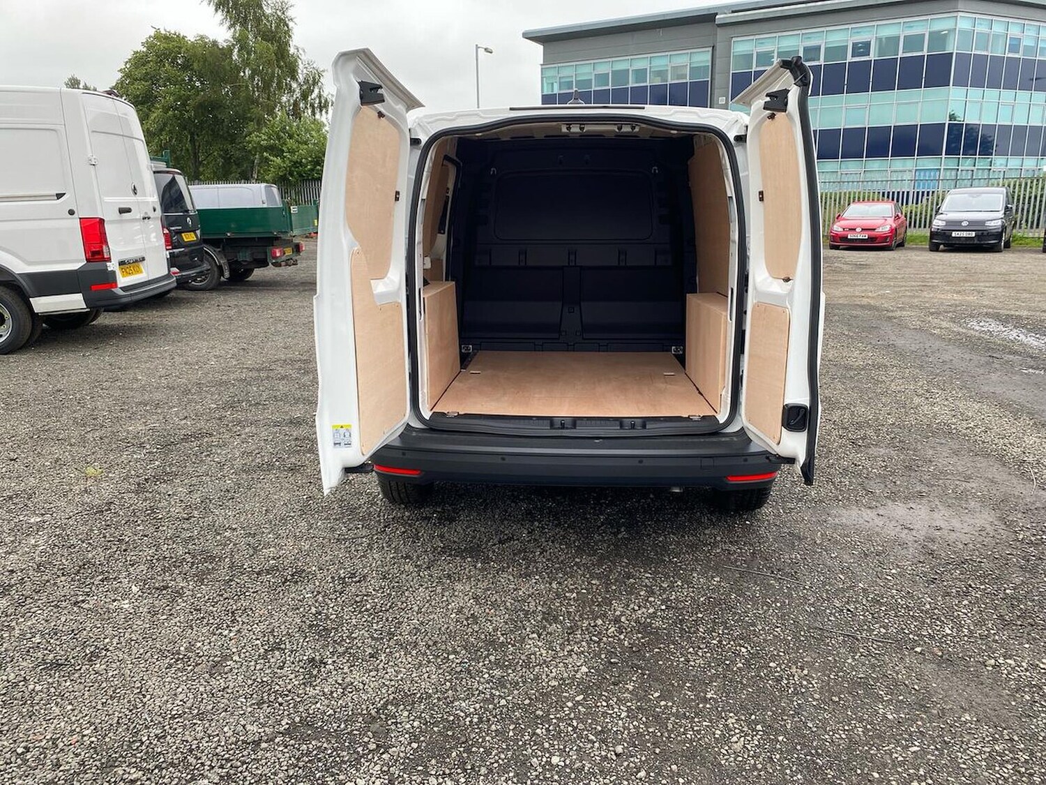 Used Volkswagen Caddy 2025 for sale - 77488689: Photo 27