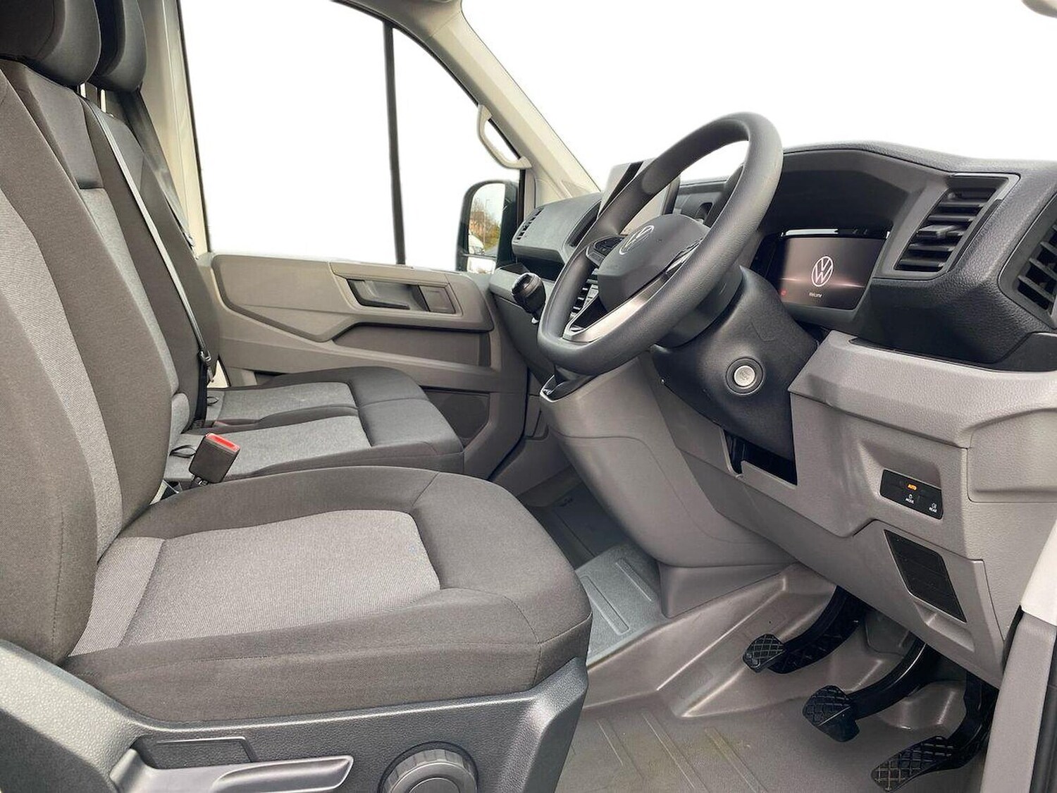 Used Volkswagen Crafter 2025 for sale - 76412498: Photo 6