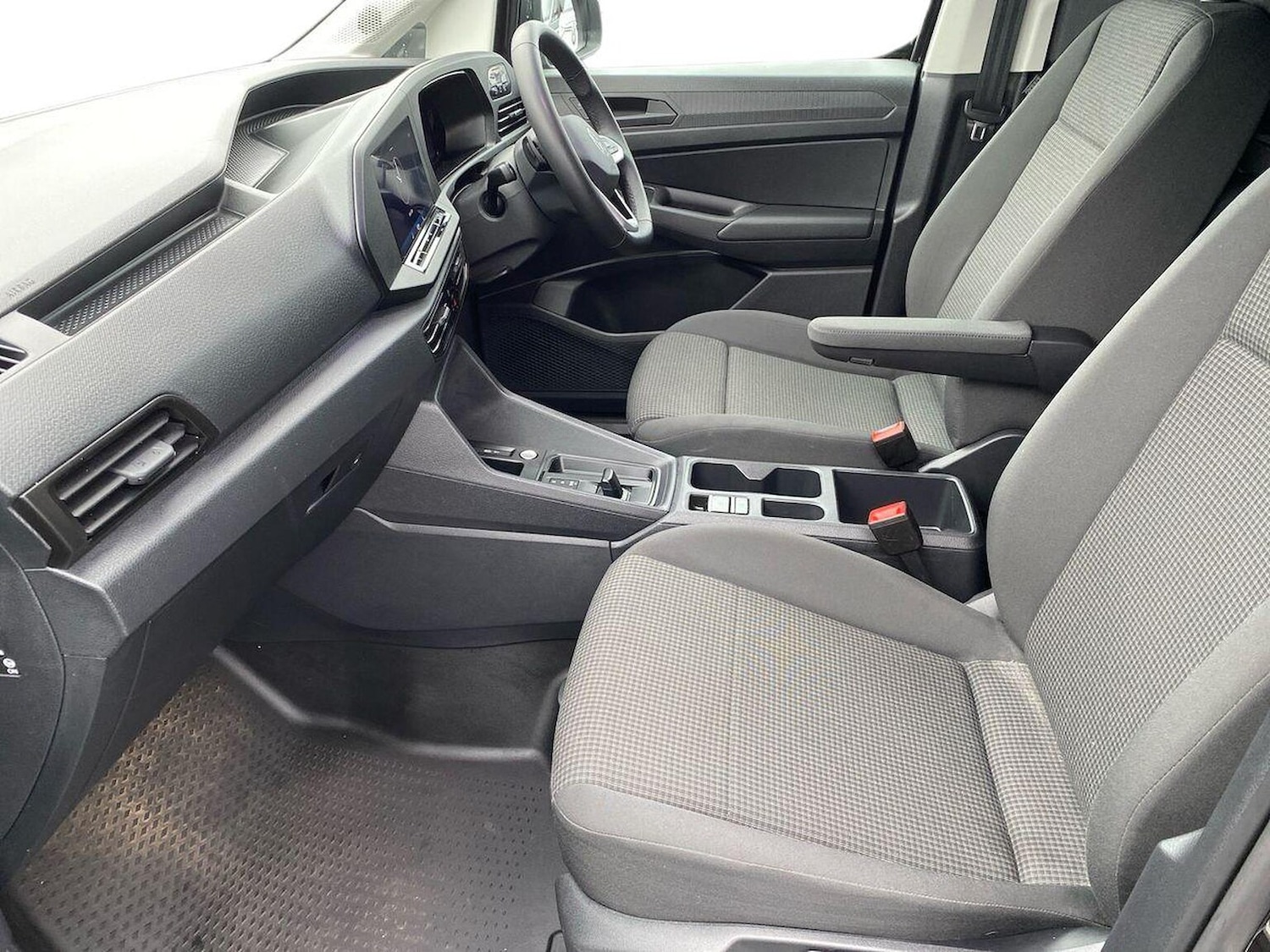 Used Volkswagen Caddy Maxi 2025 for sale - 77980048: Photo 2