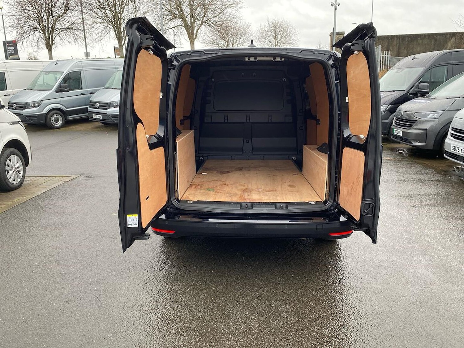 Used Volkswagen Caddy Maxi 2025 for sale - 77980048: Photo 24