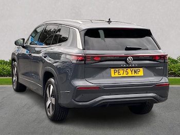 Used Volkswagen Touran 2025 for sale - 75957029: Photo
