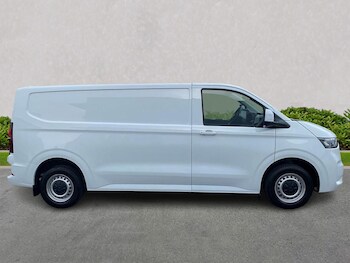 Used Volkswagen Transporter 2025 for sale - 78938603: Photo
