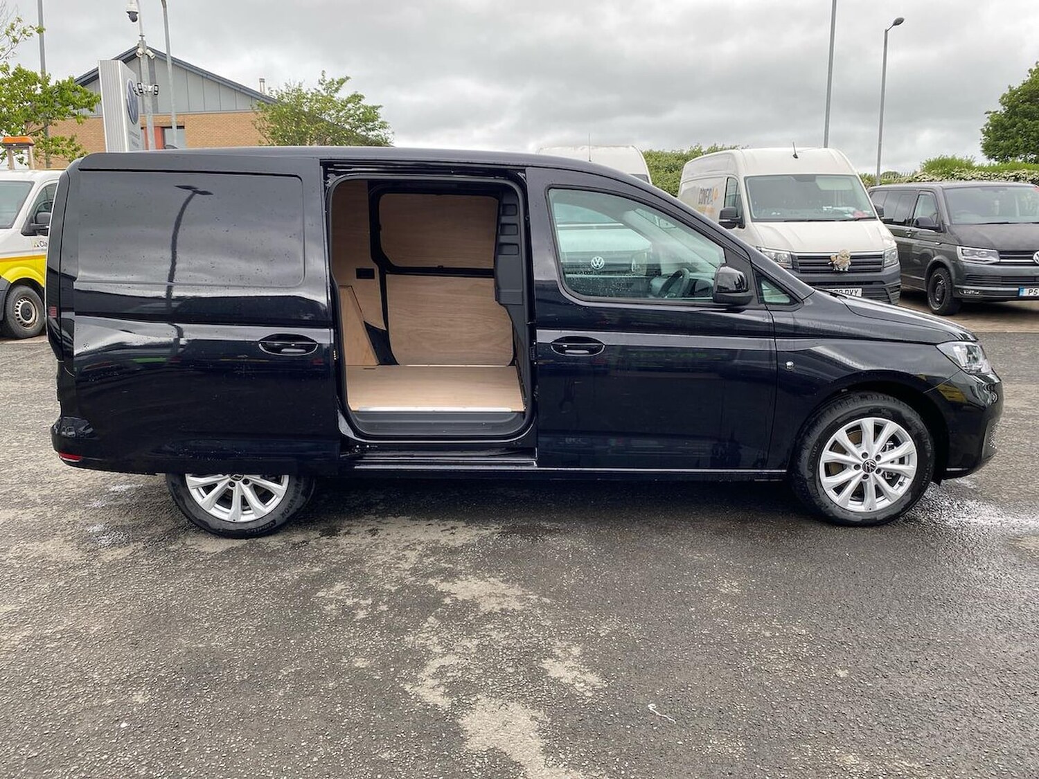 Vehicle 28