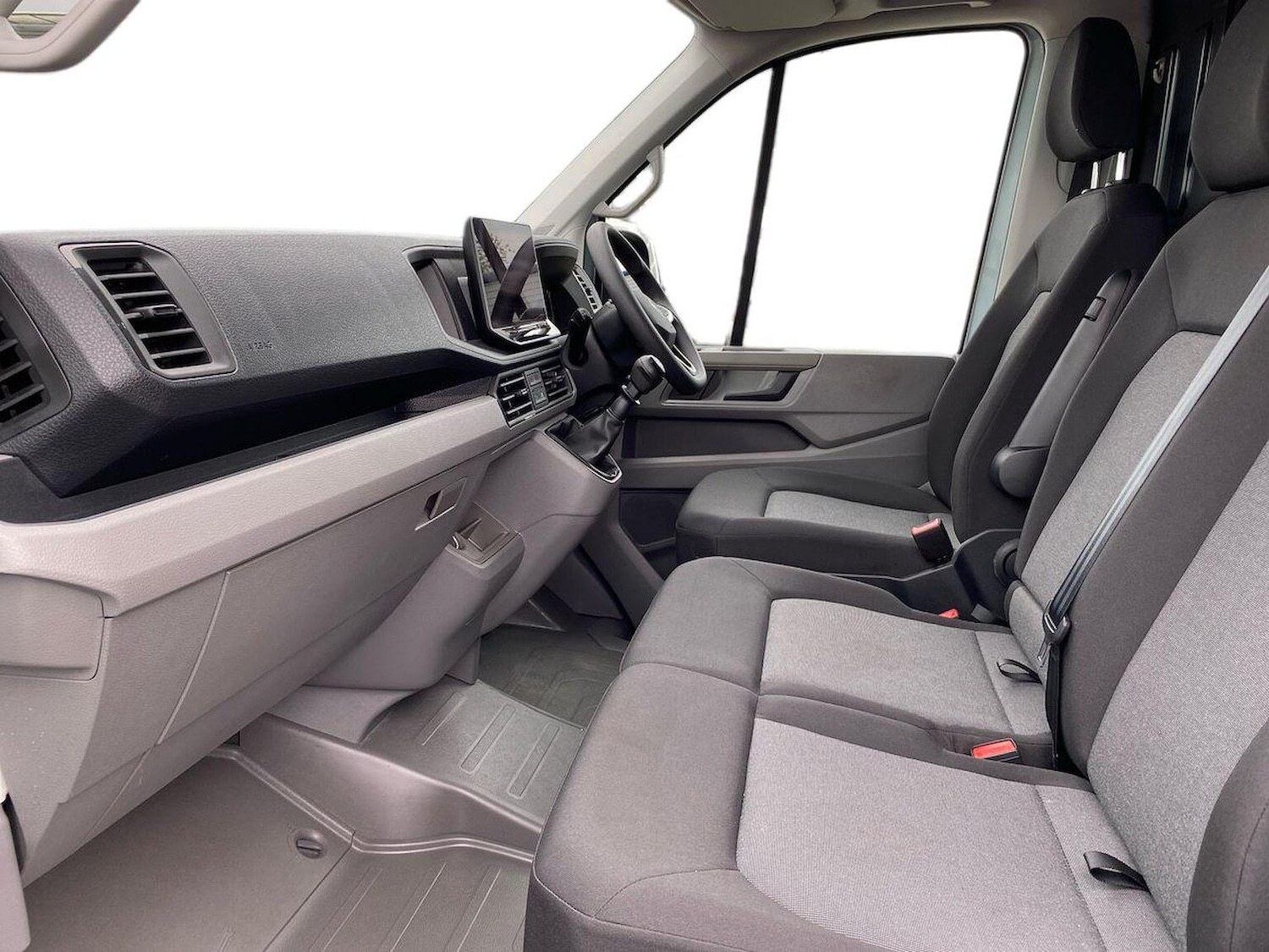 Used Volkswagen Crafter 2024 for sale - 76436536: Photo 2