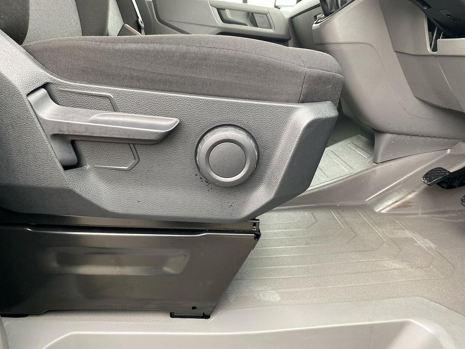 Used Volkswagen Crafter 2024 for sale - 76436536: Photo 30