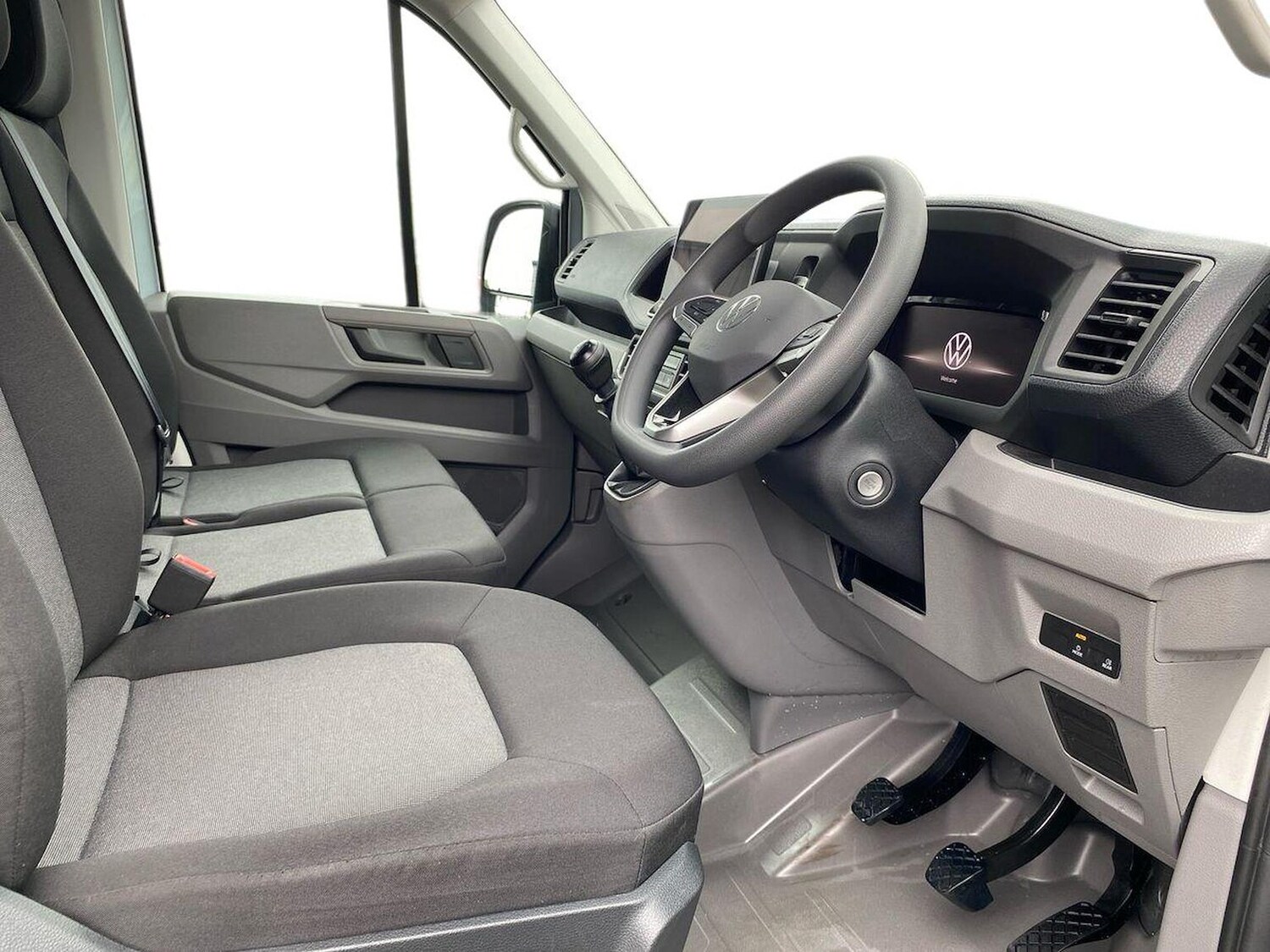 Used Volkswagen Crafter 2024 for sale - 76436536: Photo 6