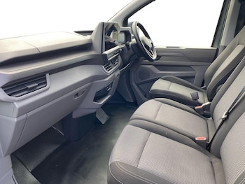 Used Volkswagen Transporter 2025 for sale - 78422654: Photo