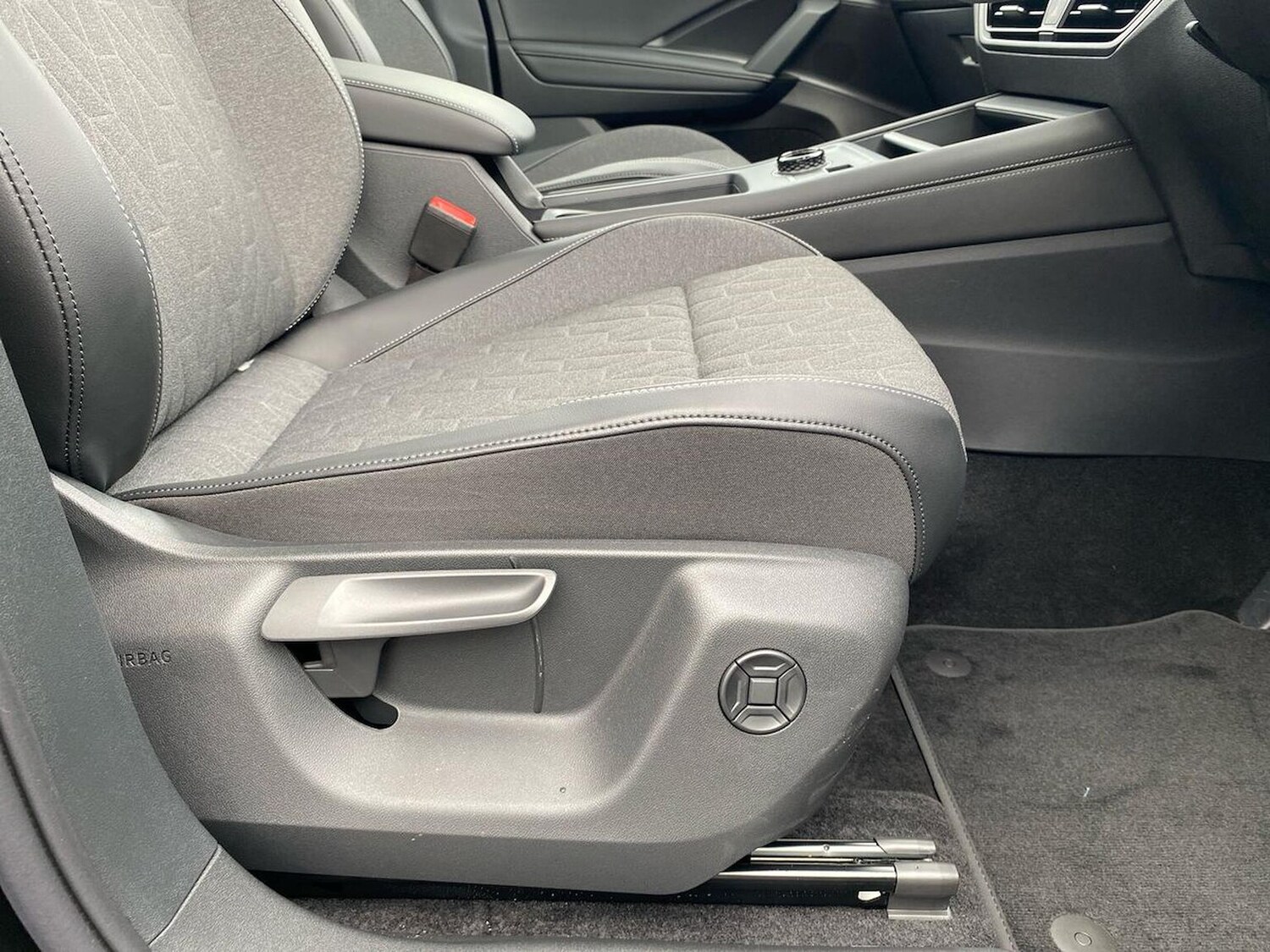 Used Volkswagen Touran 2025 for sale - 77488675: Photo 27