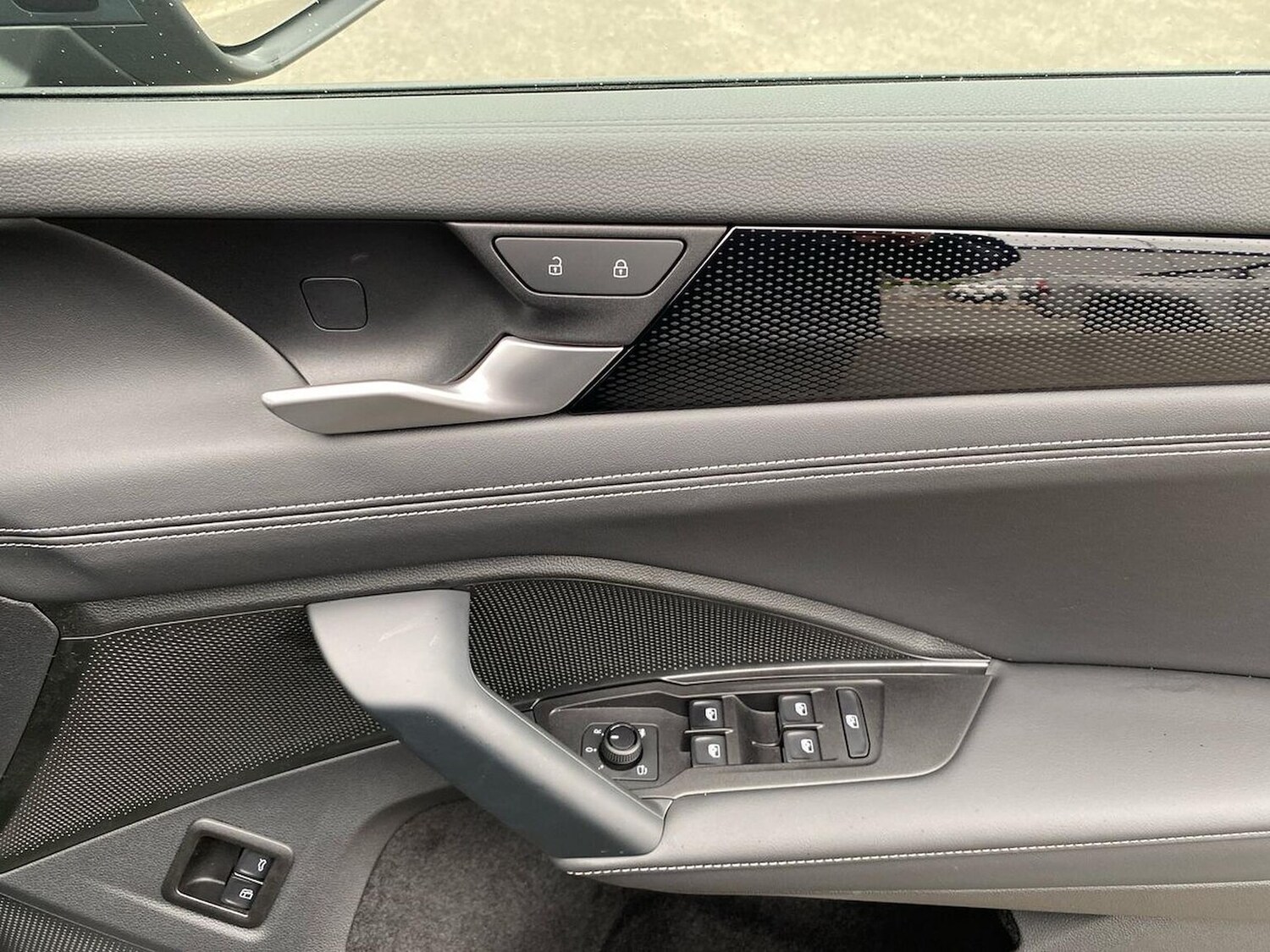 Used Volkswagen Touran 2025 for sale - 77488678: Photo 14