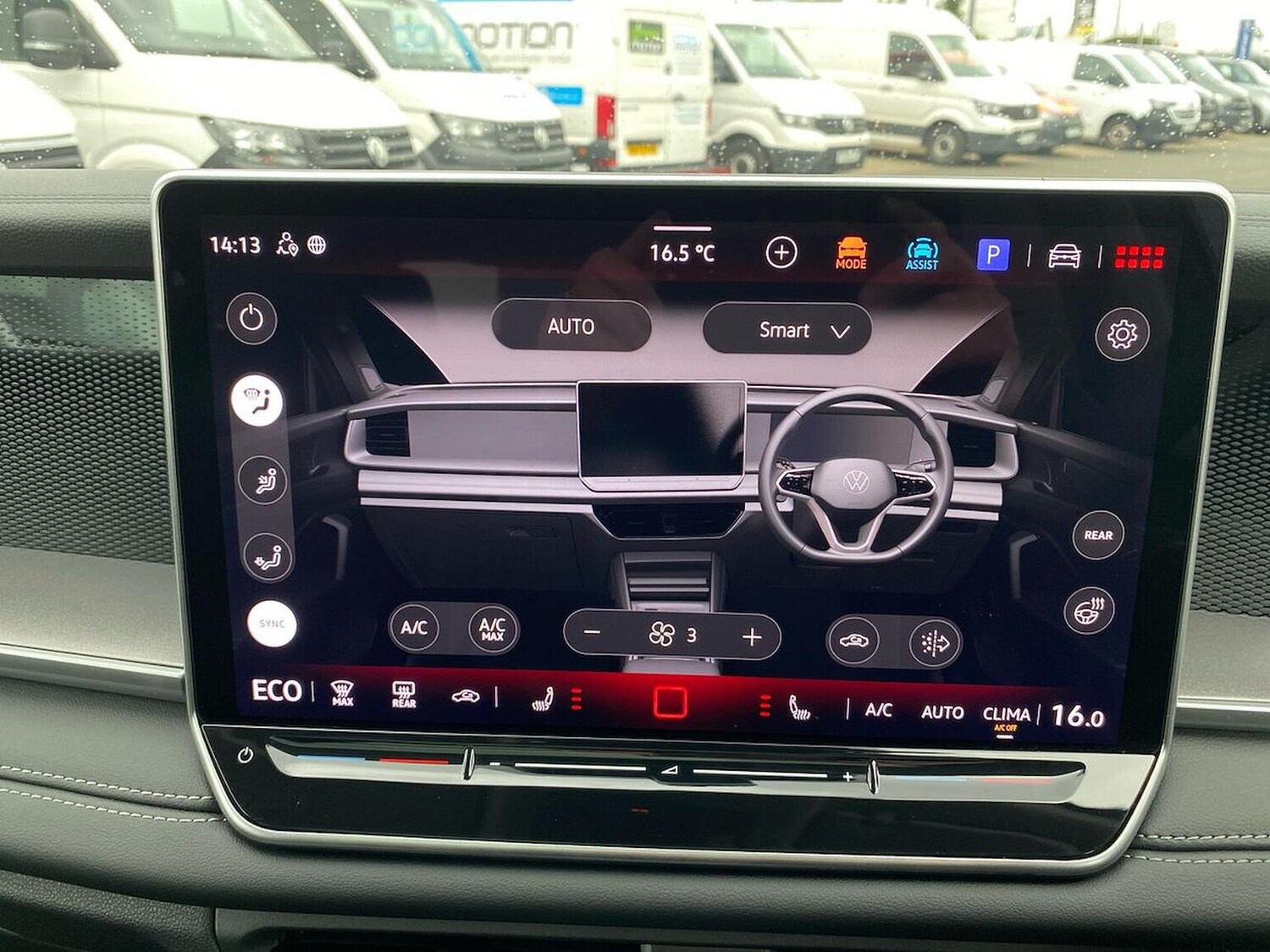 Used Volkswagen Touran 2025 for sale - 77488678: Photo 15