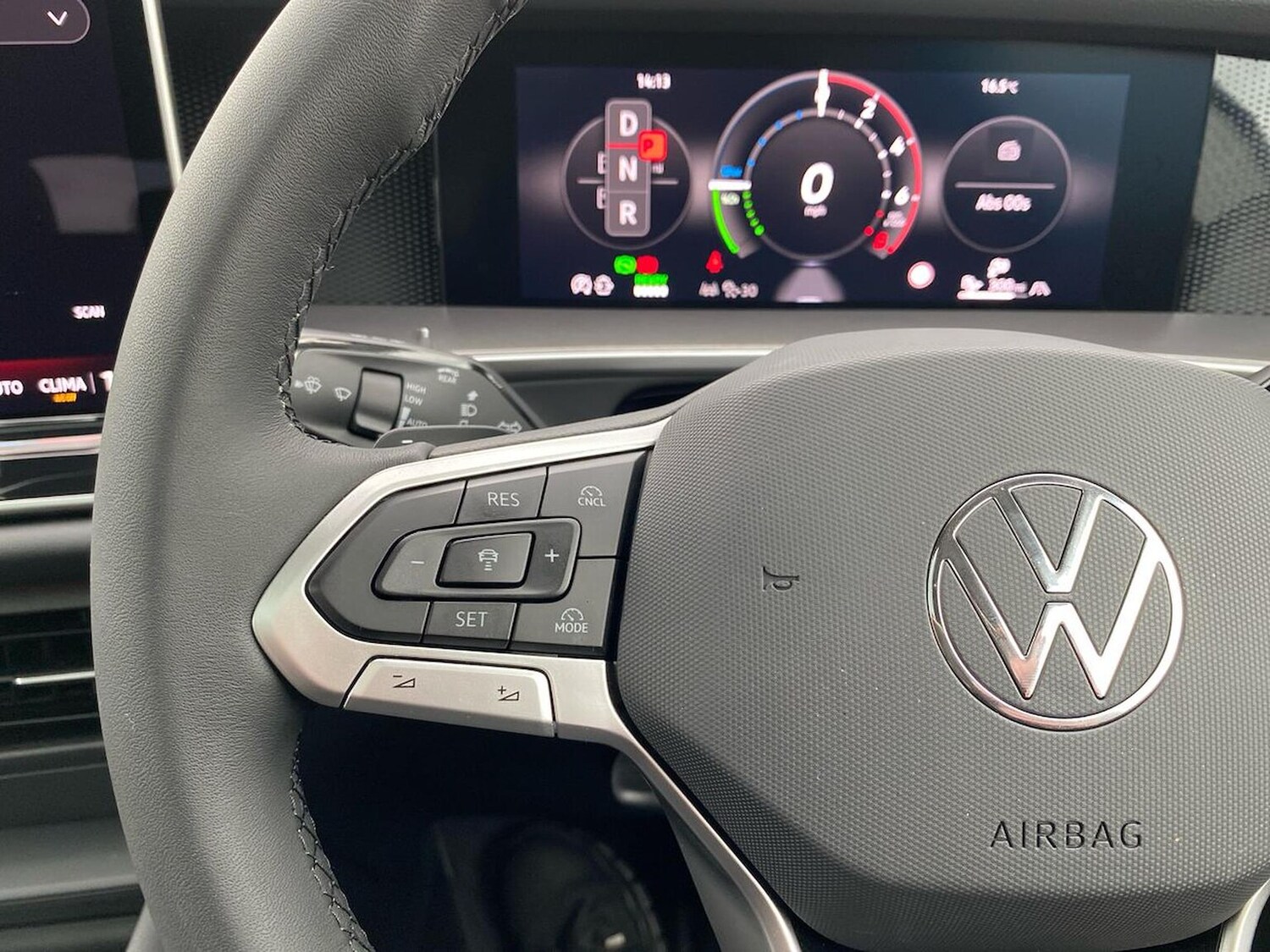 Used Volkswagen Touran 2025 for sale - 77488678: Photo 19