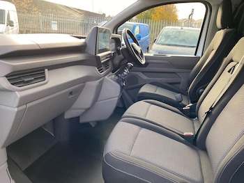 Used Volkswagen Transporter 2025 for sale - 76422322: Photo