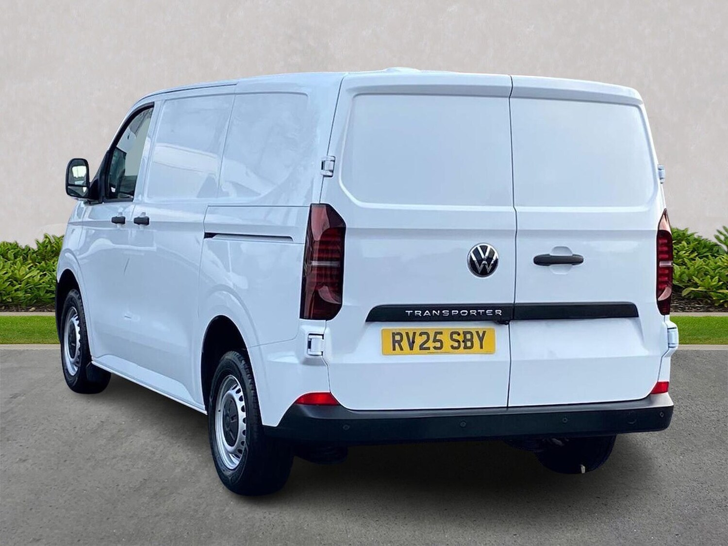 Used Volkswagen Transporter 2025 for sale - 76422322: Photo 3