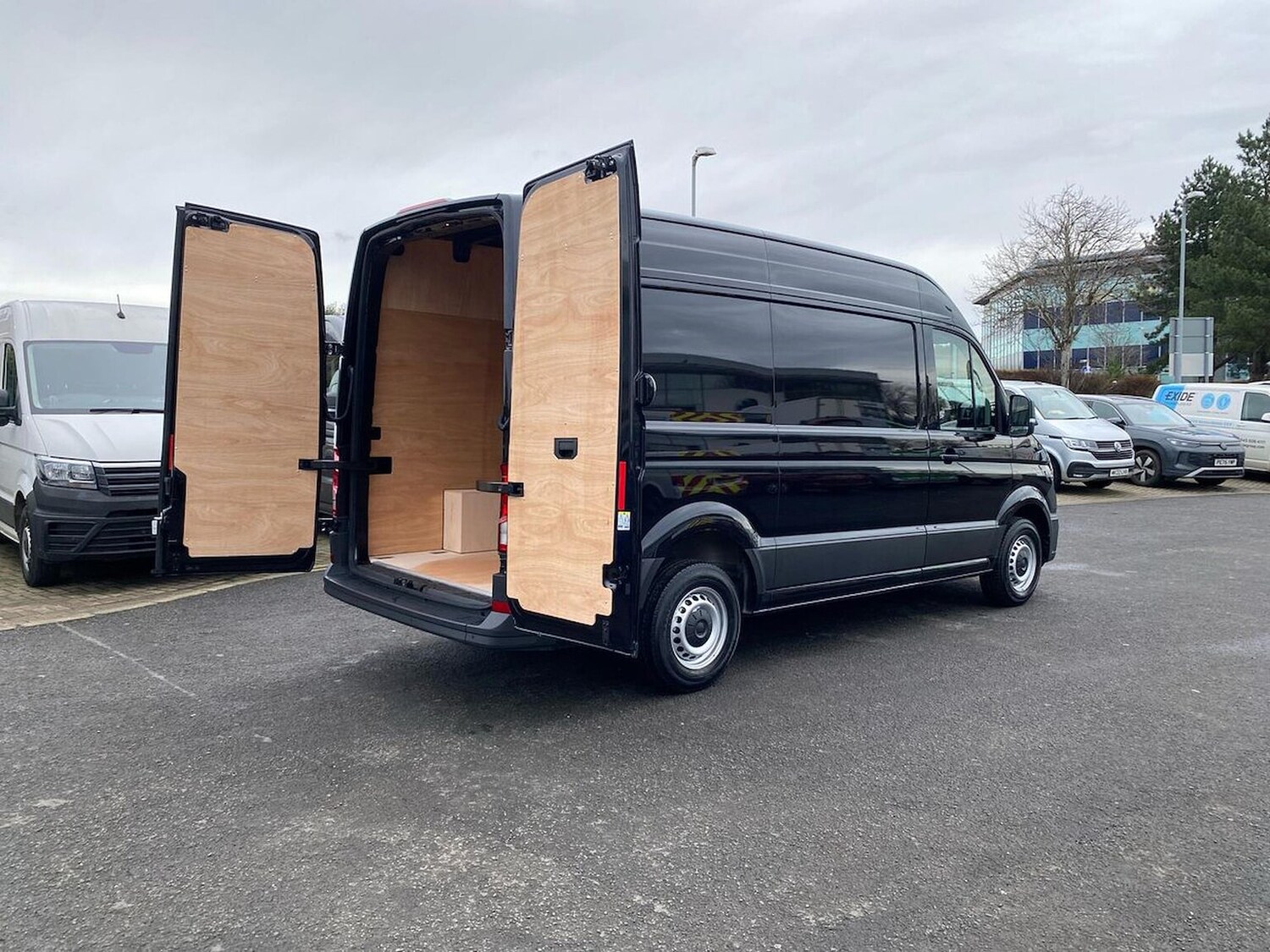 Used Volkswagen Crafter 2025 for sale - 76859256: Photo 31